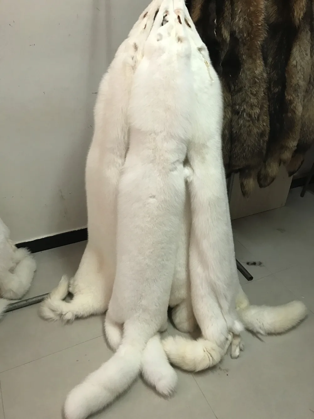 Меховые шкурки из натурального Лисьего меха разные качества|fur pelt|fur skinfox fur skin |