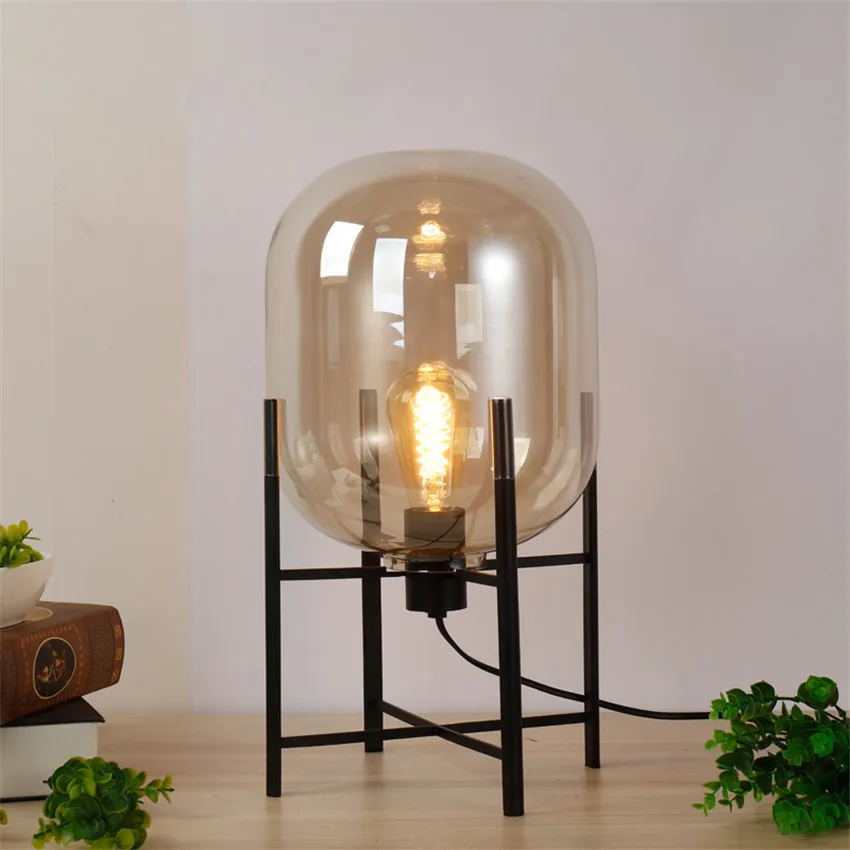 

New Arrival D0112 Europe Table Lamp Glass Shades Metal Lamp Body Desk Light Amber Gray Color Shades Table Deco Lamp For Bedroom