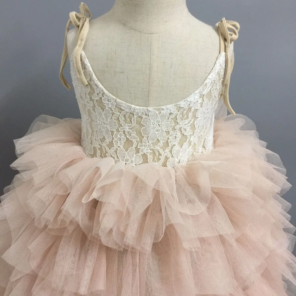 Новинка 2018 длинное платье цвета шампанского с кружевом для девушек Пышные