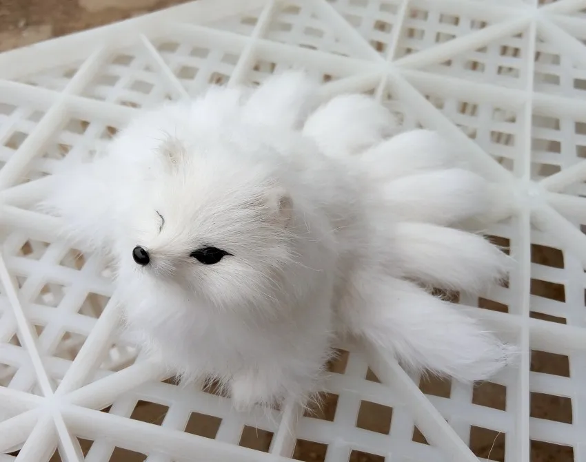

simulation white fox 18cm with nine tails model ,polyethylene&furs handicraft Figurines home decoration gift a2802