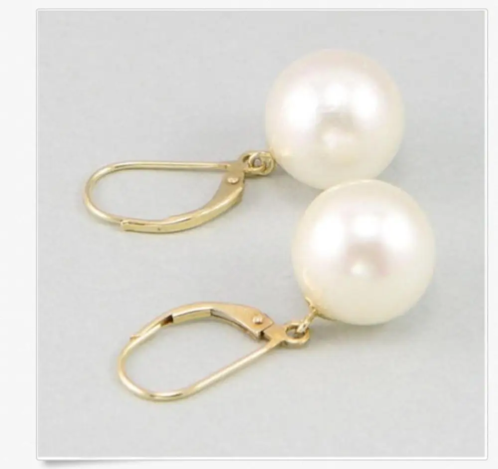 

CHARMING PAIR OF 10-1MM SOUTH SEA WHITE PEARL EARRING 14K