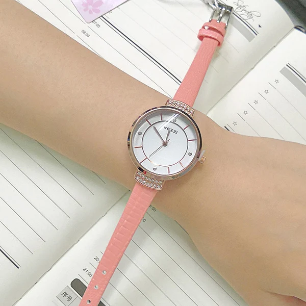 pink watch Бренд KEZZI, Роскошные Кварцевые часы с ремешком из ПУ, Модные Изящные инкрустированные стразы, циферблат, Япония, женские часы, женские часы - Цвет: pink watch