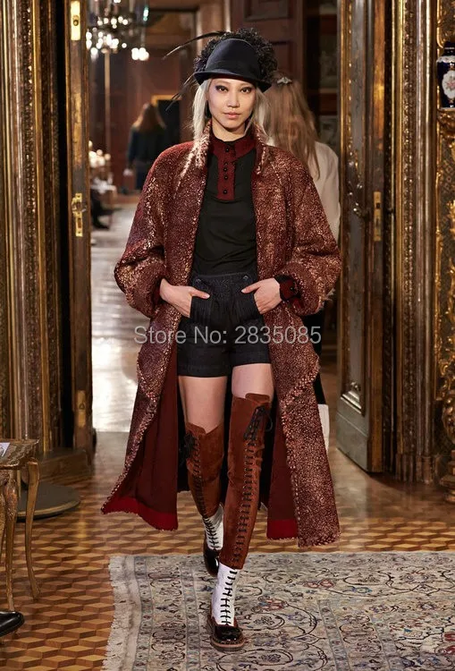 Zapatos mujer; Зимние Сапоги выше колена из лакированной кожи; Украшенные цепочкой высокие сапоги до бедра на шнуровке; женская обувь на плоской подошве