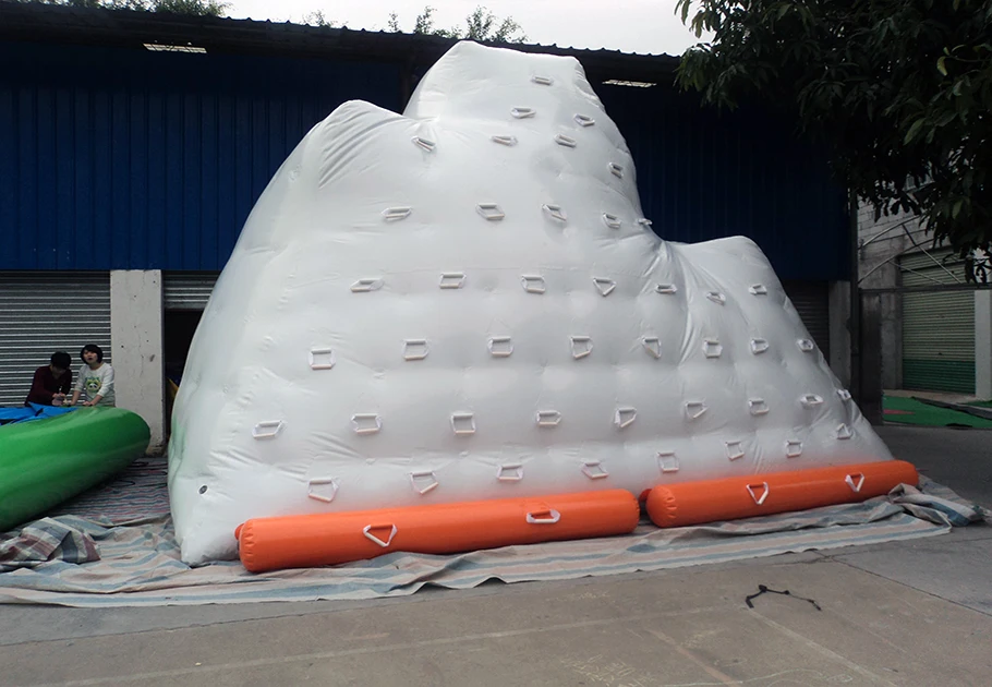 

inflatable water toys hot selling summer water toys