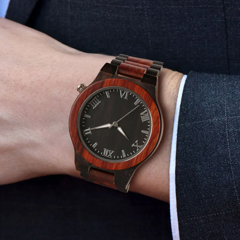 Часы наручные мужские кварцевые из сандалового дерева с римскими