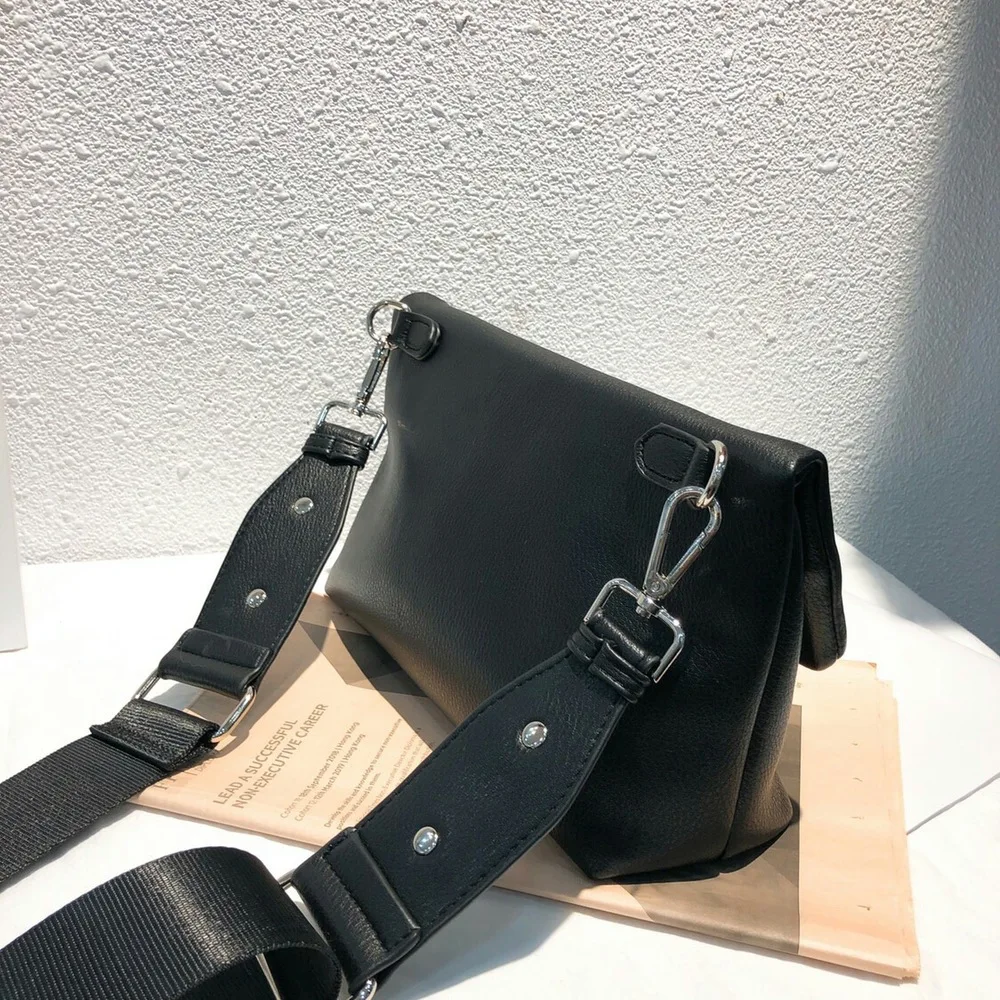 Женская сумка-мессенджер с бумажным зажимом красная сумка-конверт широким