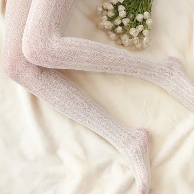 Милые кружевные колготки винтажные эластичные бархатные с вырезами сексуальные