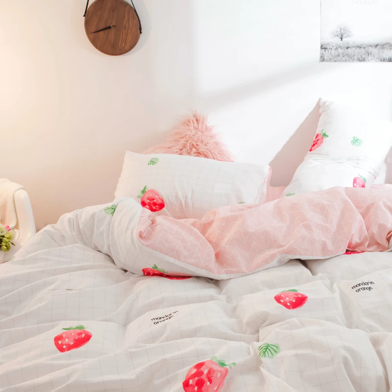 За В стиле принцессы с изображением клубники Постельное белье 100% хлопок полный