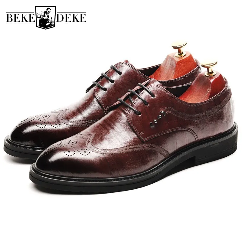 

Brogues Italian Leather Shoes Men 2021 New Vintage Casual Carved Lace Up Flat Shoes British Style Business Black Dress Shoes