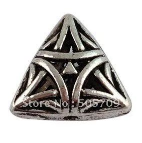 

80 шт. тибетские серебряные полые треугольные бусины A16074