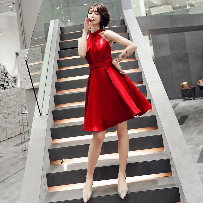 Бургундия Холтер платье Qipao женское Атласное Вечернее платье Короткое Сексуальное Тонкое ТРАПЕЦИЕВИДНОЕ ПЛАТЬЕ с лентой китайские платья - Цвет: Красный