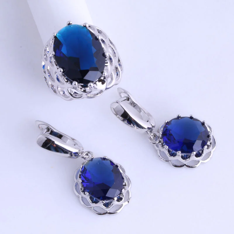 Любовный монолог отличное круглое кольцо с голубым кристаллом и обруч