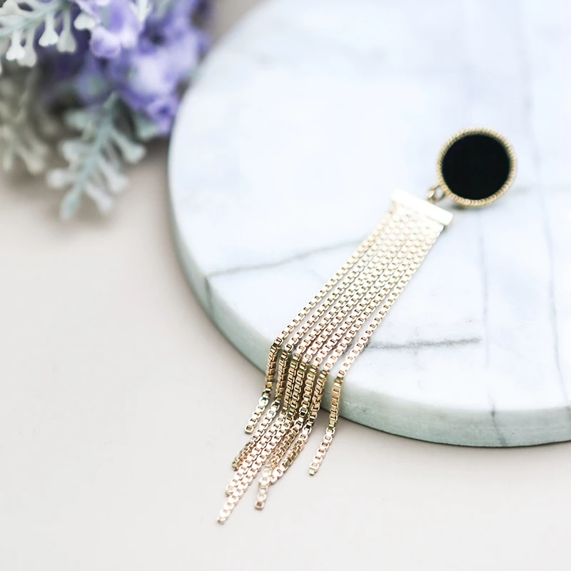 Дизайн одежды Золотой длинные подвеска Кисточка Серьги для женщин пикантные
