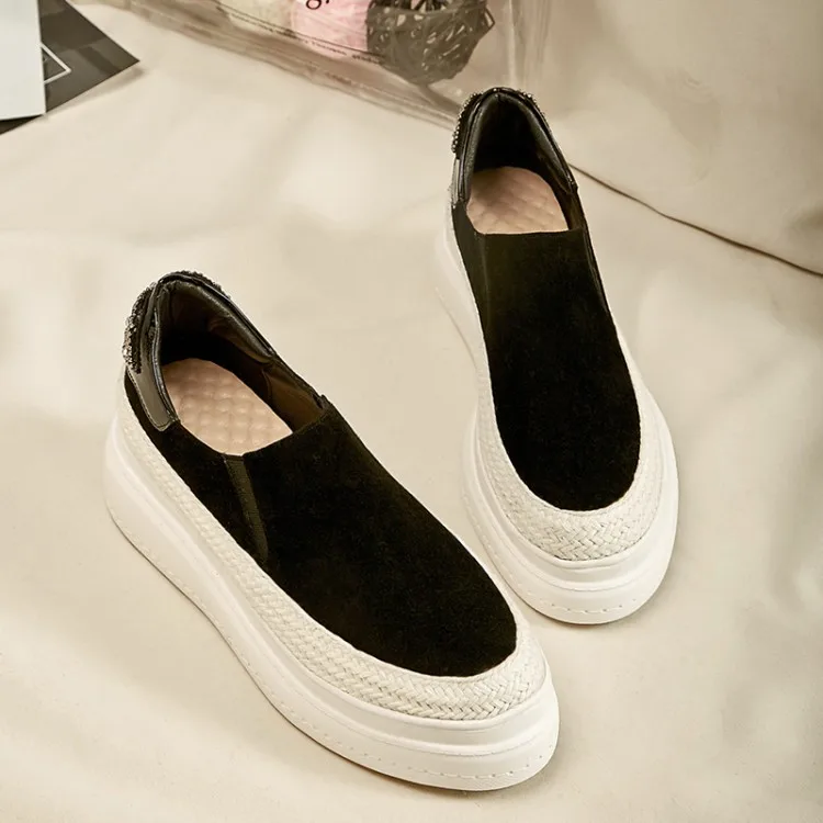 

Zorssar 2019 Spring New women flats platform loafers shoes suede leather casual shoes slip on flats creepers moccasins