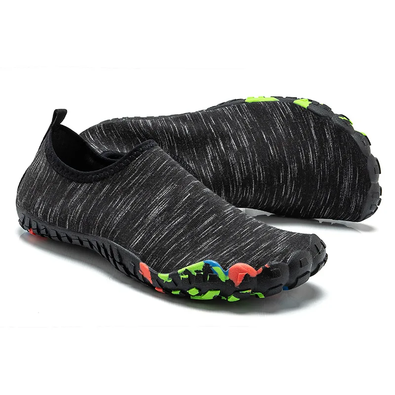 

Men Barefoot Five Fingers Water Shoes Summer Outdoor Beach Sandals Upstream Aqua Shoes Fitness Sports Sneakers for Men Women