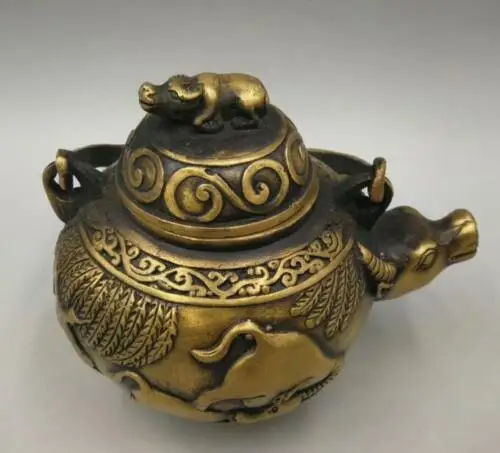 Изысканный китайский старинный латунный ручной работы корова крупного рогатого