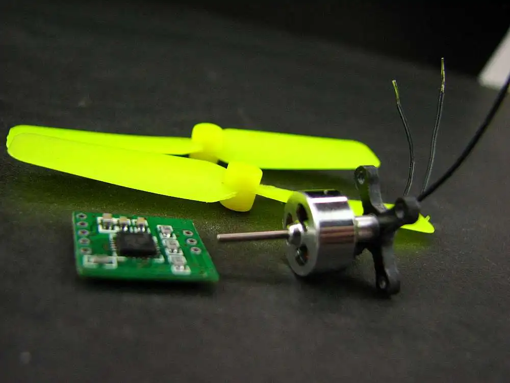 Миниатюрный бесщеточный микро-двигатель | Игрушки и хобби