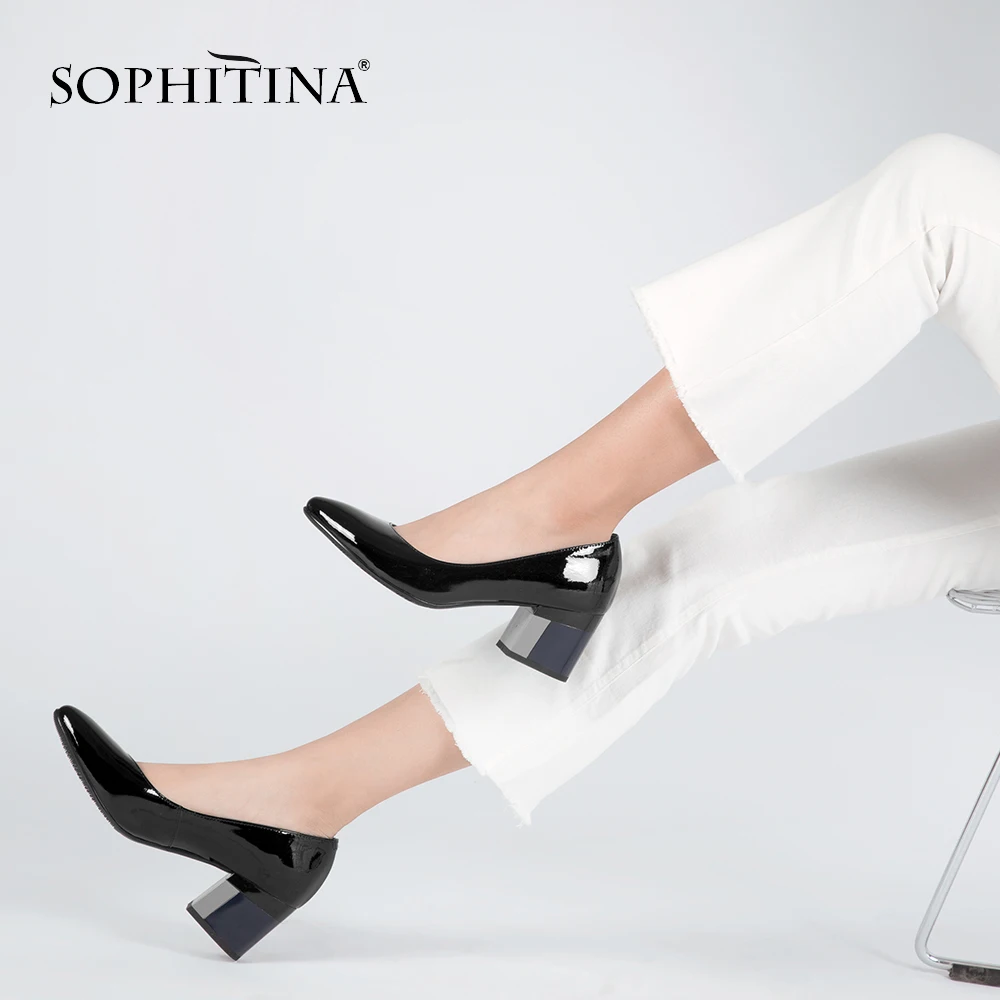 SOPHITINA/ Хит продажи 2019 г. Элегантные женские туфли из лакированной кожи на среднем и толстом каблуке. Модная
