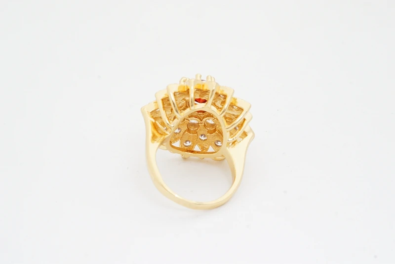 Ювелирные изделия для женского костюма Yunkingdom Hyperbole золотистого цвета модные