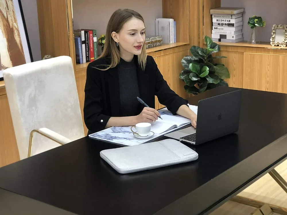 Прозрачный/Матовый Жесткий чехол MOSISO для ноутбука Macbook Air 13 A1932 2018 + тонкий экран