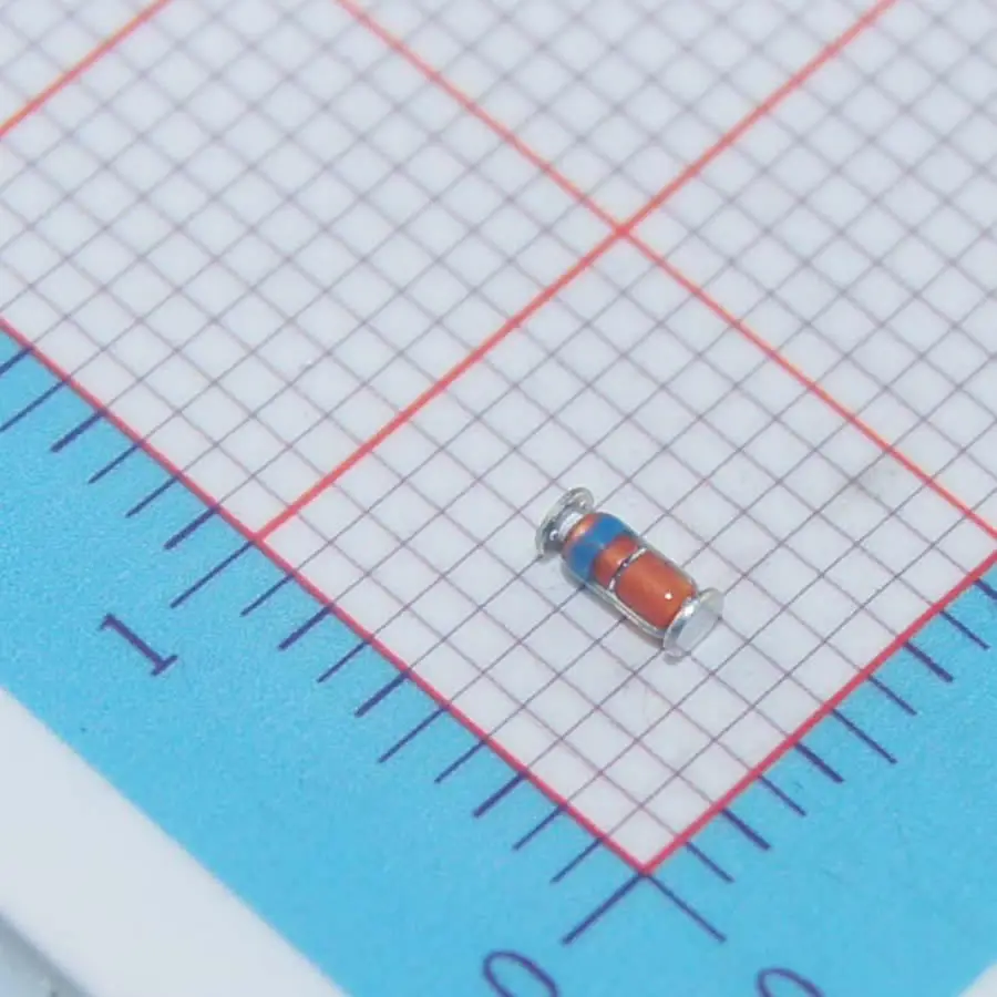 69006 бесплатная доставка 0.5 Вт стабилитрон 3.3 В LL34 BZV55 C3V3|diode 1n4004|diode smddiode value |