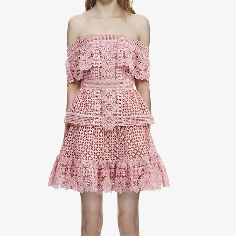 Само портретное кружевное платье дизайнерское подиумное 2018 высокое качество