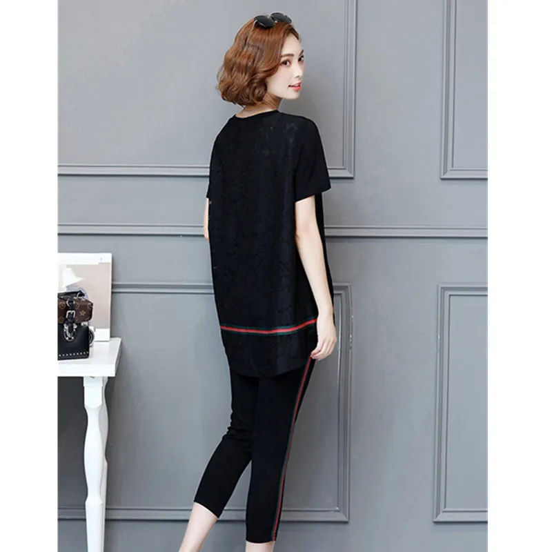 Женский спортивный костюм YAGENZ черный комплект из двух предметов летний