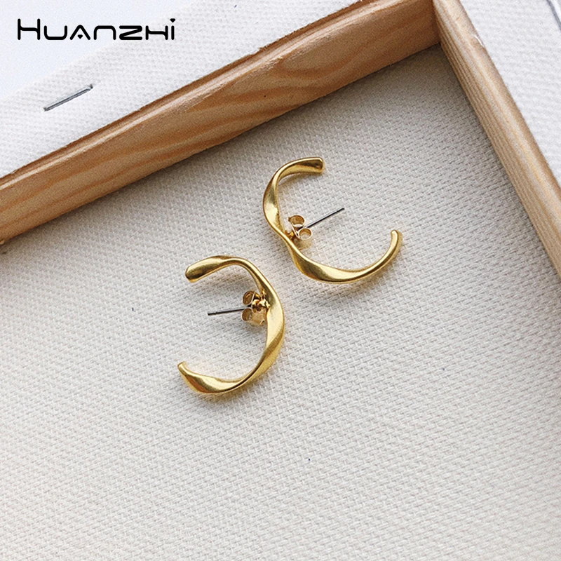 HUANZHI, новинка, корейский дизайн, модные, простые, изгибающаяся текстура, горный Золотой Металл, серьги-гвоздики для женщин, девушек, вечерние, подарок