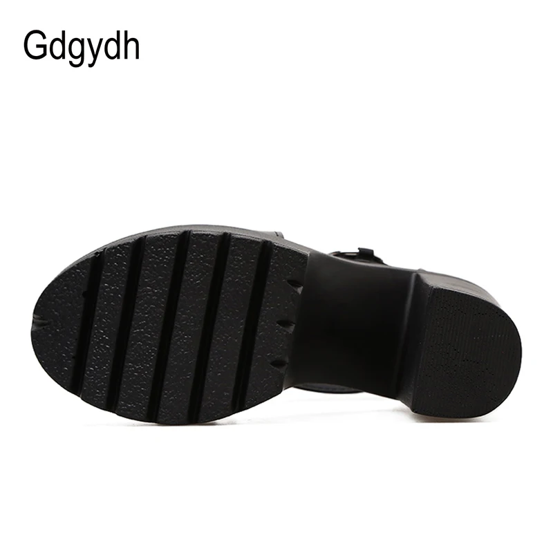 Женские босоножки на платформе Gdgydh черные однотонные в римском стиле с открытым