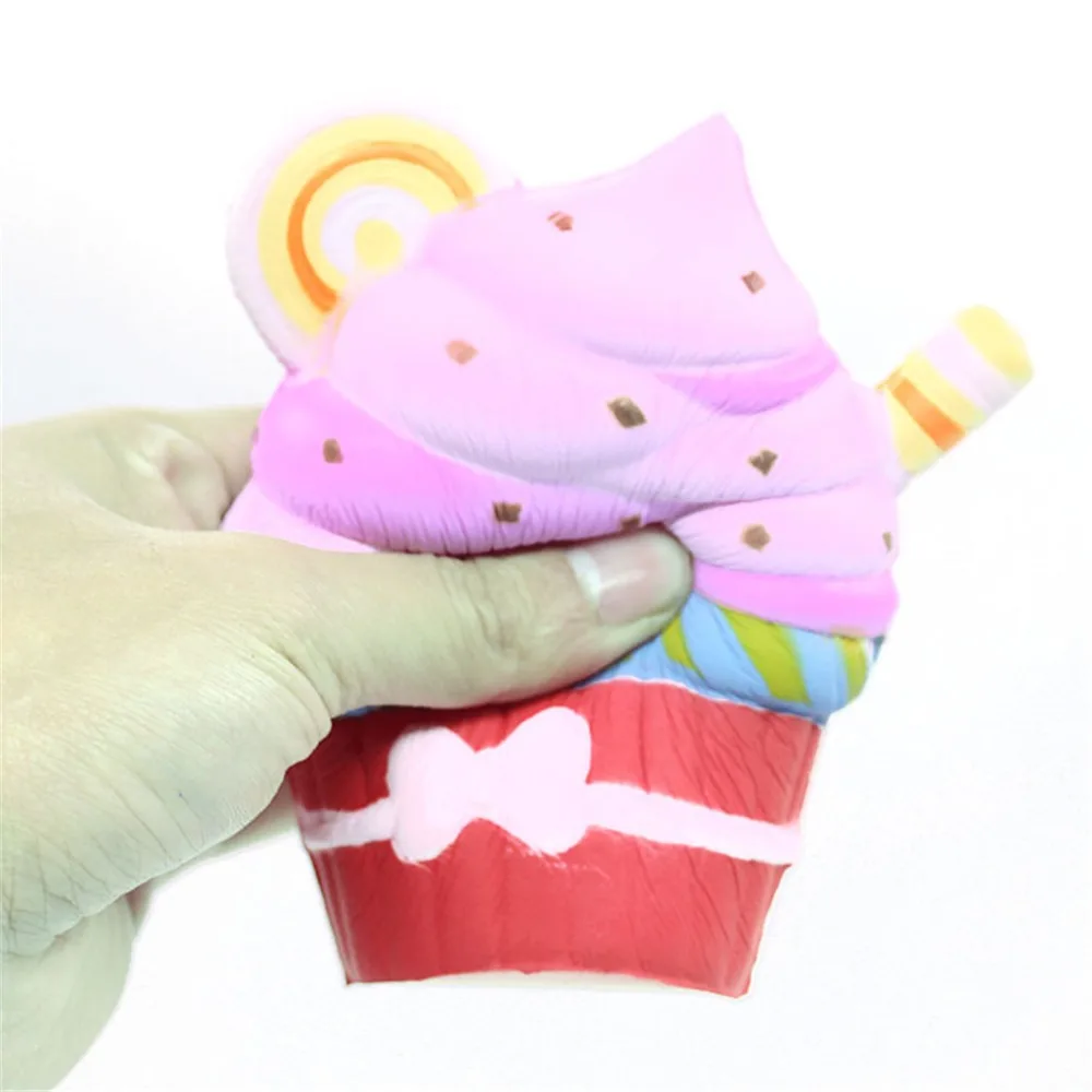 Мягкое мягкое Kawaii крем-торт медленно поднимается сжимаемая игрушка для снятия