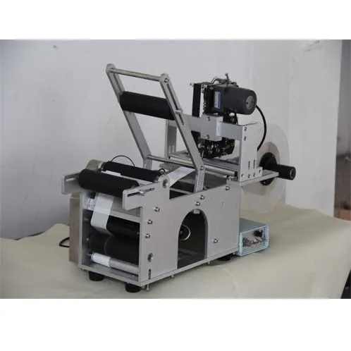 Полуавтоматическая круглая машина для маркировки бутылок Дата печати наклеек