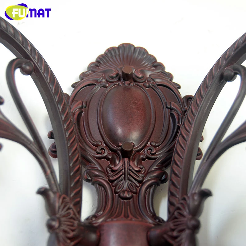 Настенный светильник из стекла FUMAT художественный Точечный с белым витражом для