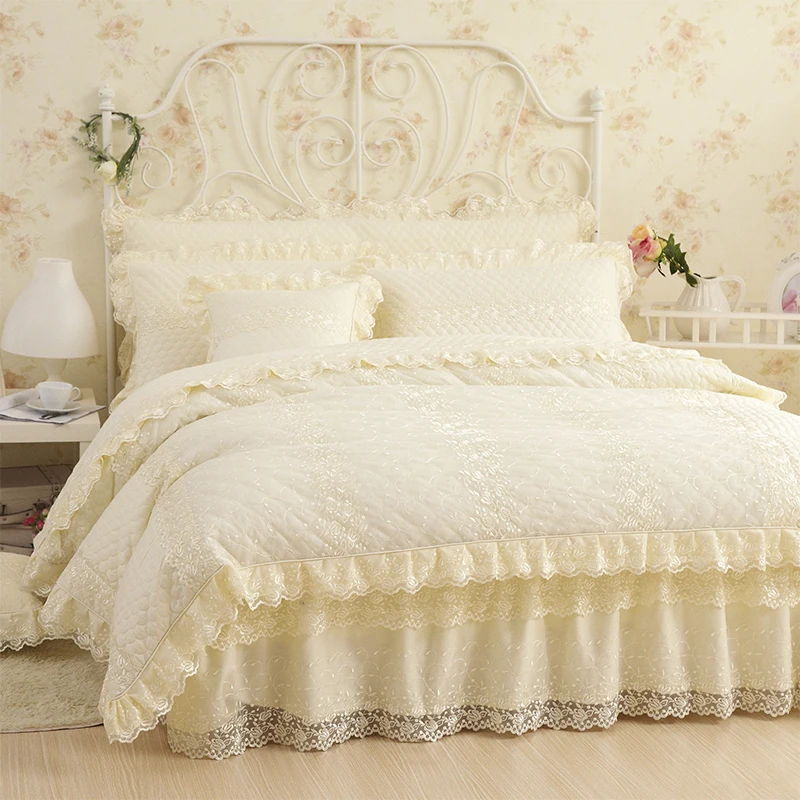 

Cotton Lace Princess style Luxury Bedding set Soft Warm Winter Bedclothes 4/7Pcs Full Queen King size Bed skirt Duvet Cover 36