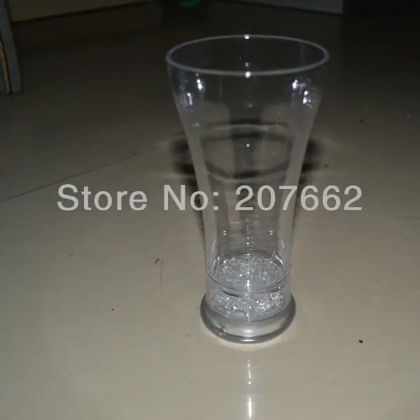 Бесплатная доставка 48 шт./лот 19 унций светодиодные очки мигающая пивная кружка