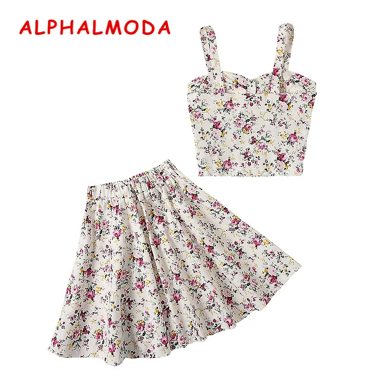 Женский однобортный Топ ALPHALMODA майка с цветочным принтом + мини юбка комплект из 2
