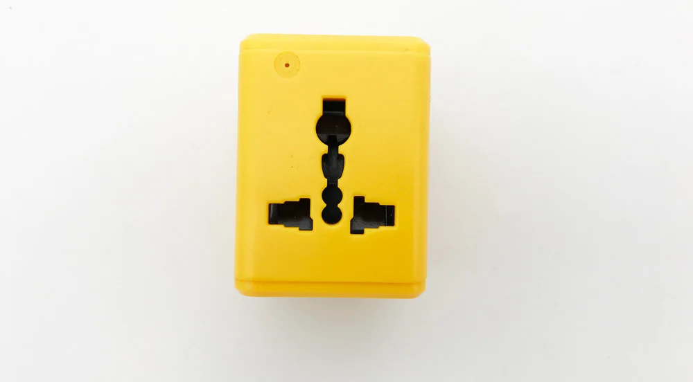 Универсальный дорожный адаптер электрические розетки с двумя USB портами 2 1 А|uk