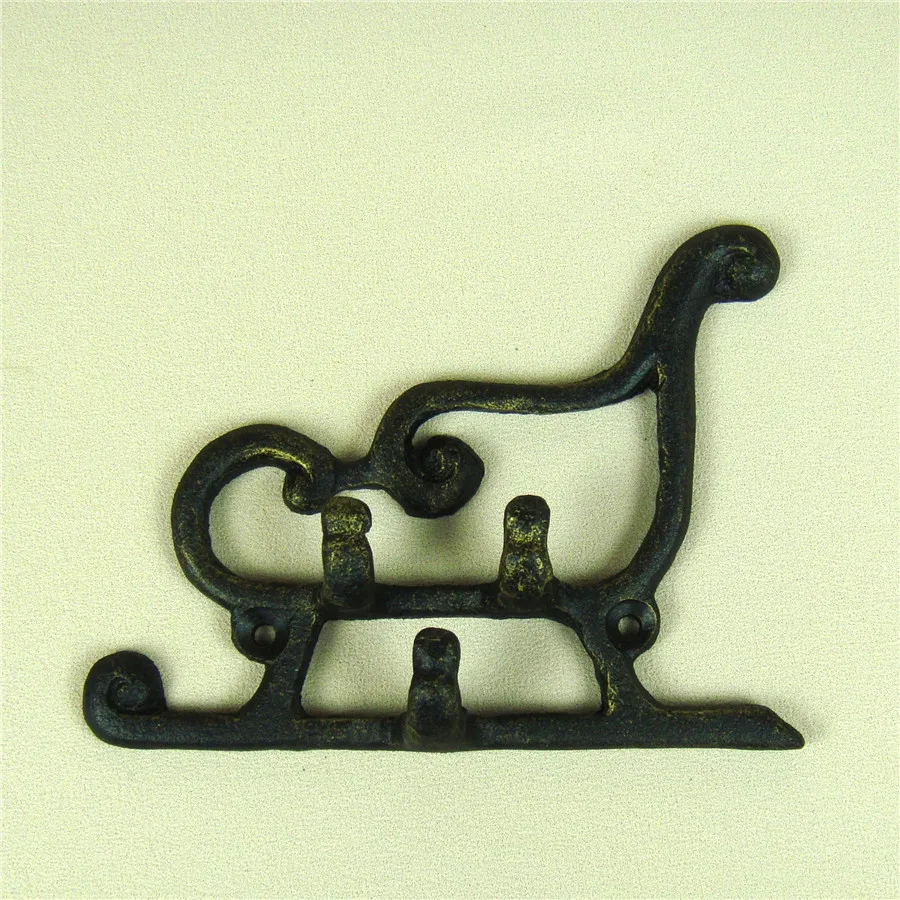 

Bronze Cast Iron Christmas Carriage Hook Wall Ornamental Metal Sled Model Key Holder Garage Widget Decor Handicraft Accessories