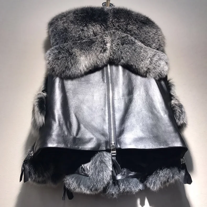 

REROYFU Real Fur Vest For Women Natural Fox Fur Outerwear Genuine Leather Fur Jackets Waistcoat