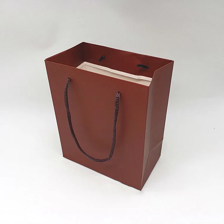 Оптовая продажа мужской бумажный мешок можно настроить логотип красные часы