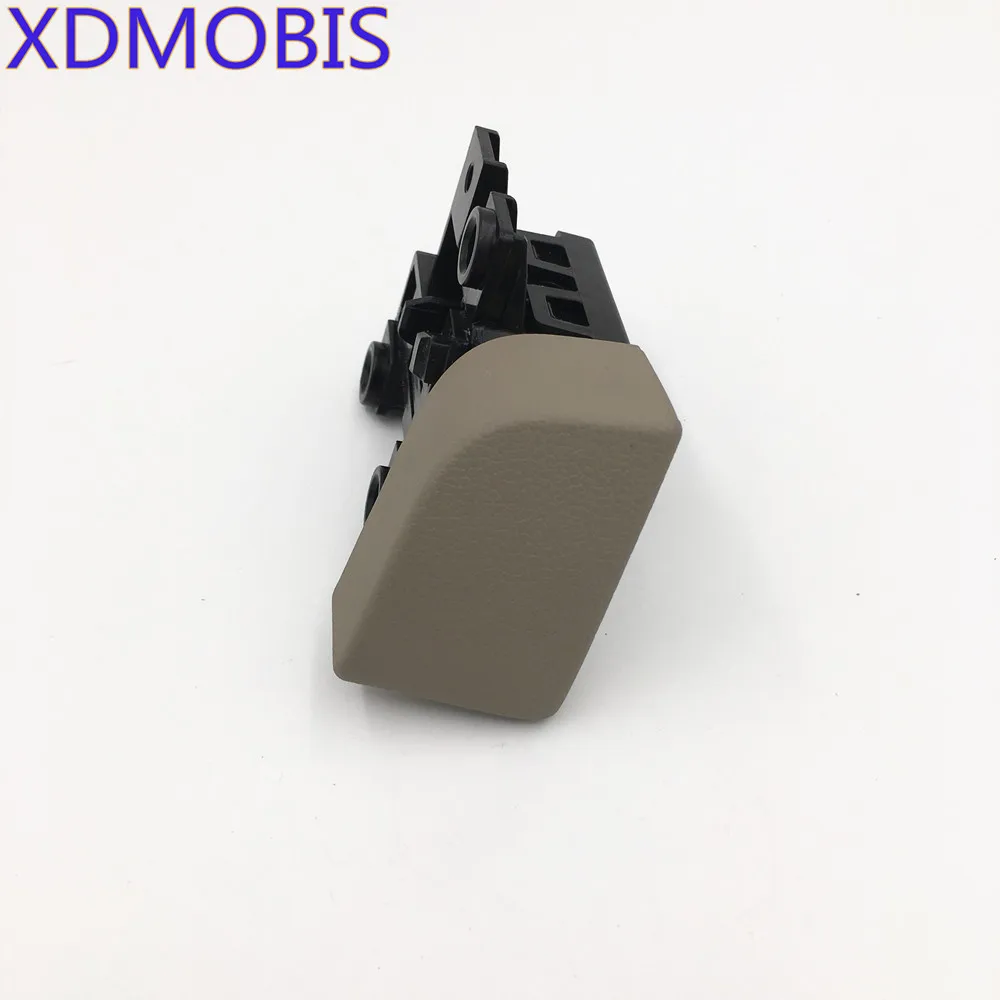 Замок для перчаточного ящика сборка кнопка Hyundai Elantra i30 2103-2015 OEM 845153XRA0 84515-3XRA0 |