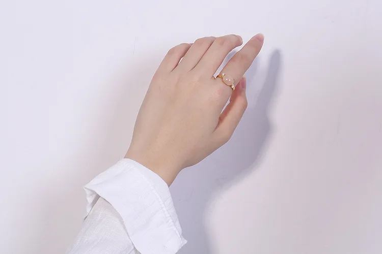 

KJJEAXCMY boutique jewelry S925 sterling silver inlaid natural Rose Quartz powder sweet lady's silver ring plated gold