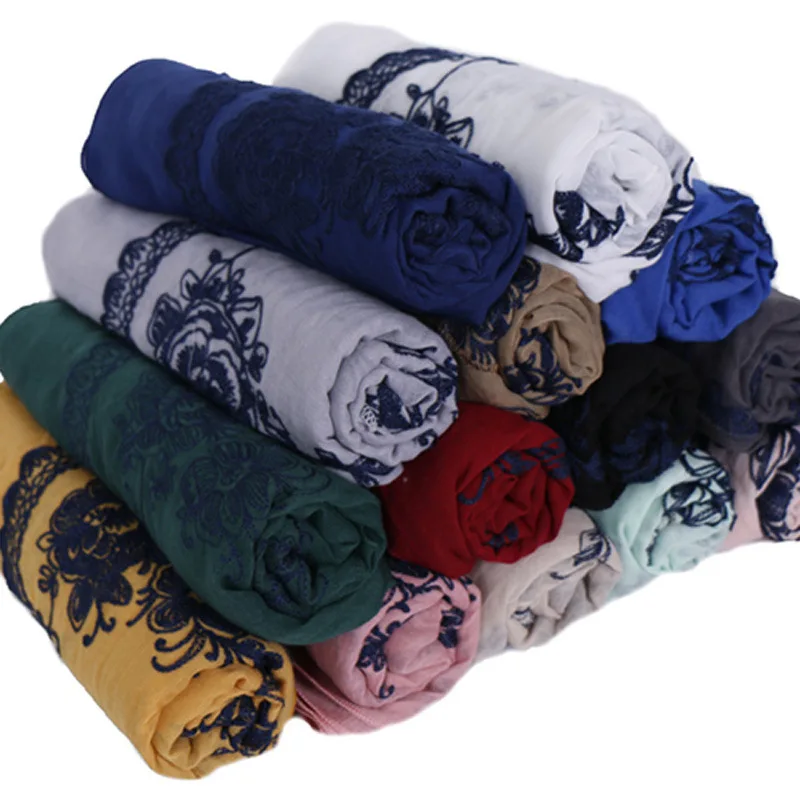 

2020 Fashion Stitch Aztec Floral Viscose Shawl Scarf Women High Quality Soft Warm Echarpe Foulard Femme Muslim Hijab 180*90Cm