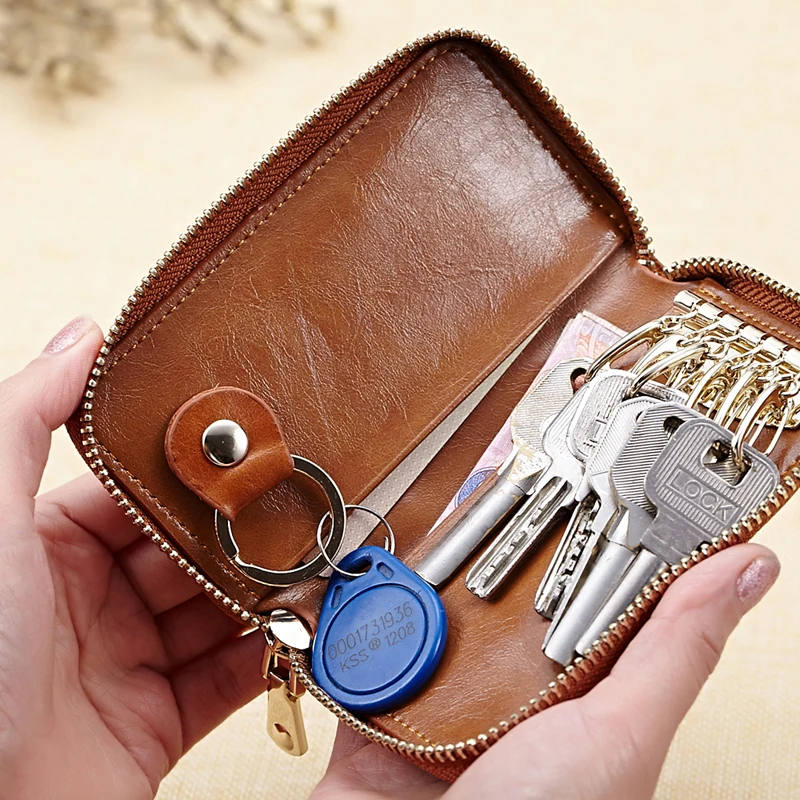 

COMFORSKIN Brand 2019 Key Wallet Genuine Oil Wax Leather European American Fashion Famous Brand Key Bags Housekeeper Key Holder