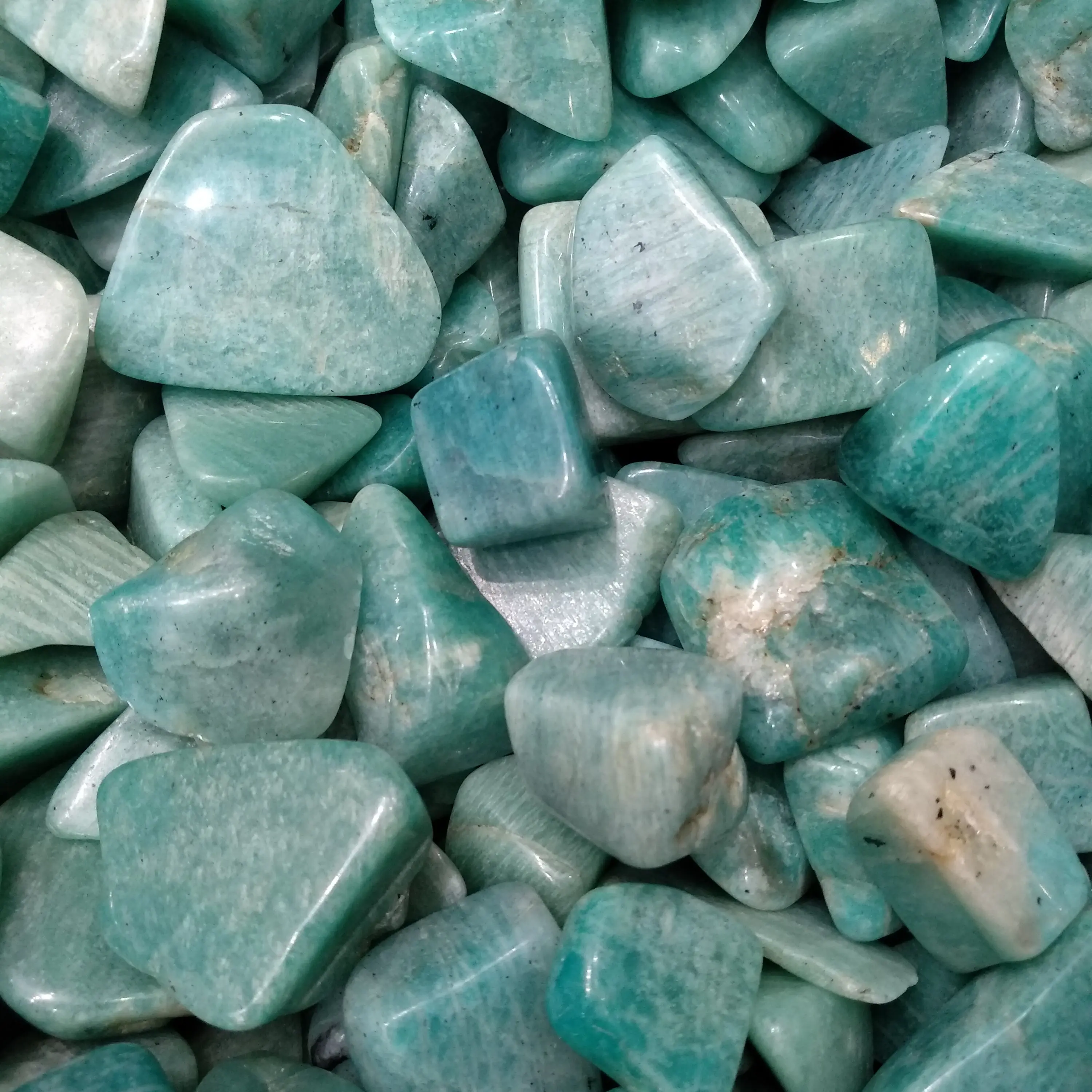 

AMAZONITE (Disc) - Ethically Sourced, Tumbled Stone