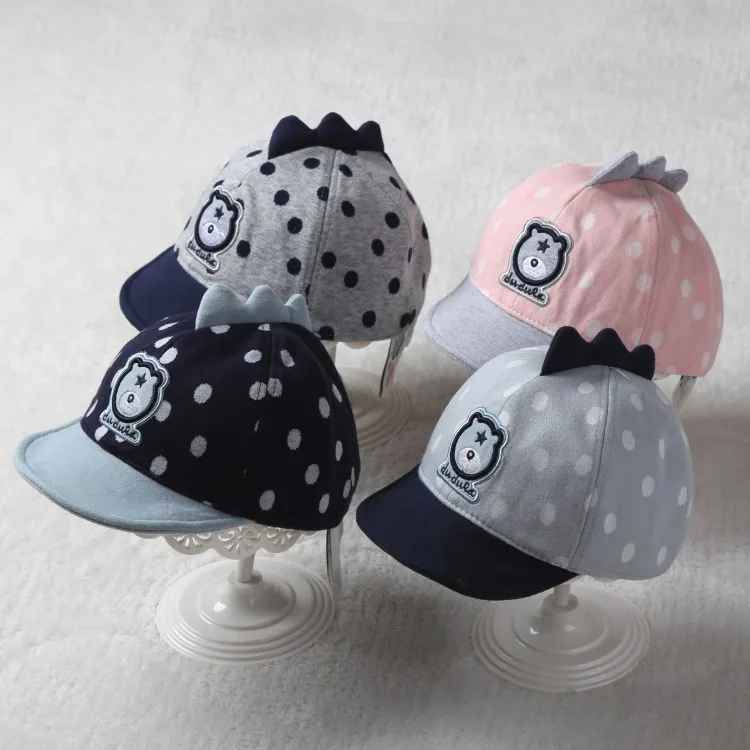 2017 осенние для маленьких детей новый в горошек медведь корона с язык крышка