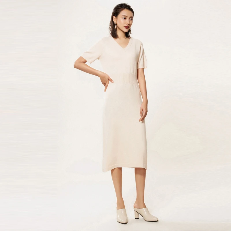 Женское трикотажное кашемировое платье-свитер длинное однотонное платье с