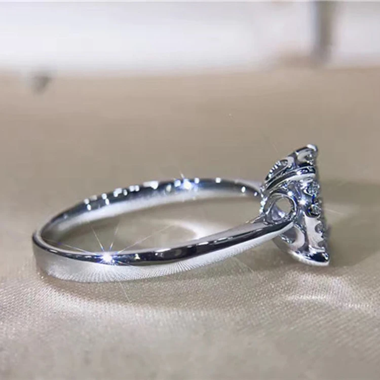 Lasamero 0.087ct Круглый Cut Сертифицированный природных кольцо с бриллиантом акценты 18 К