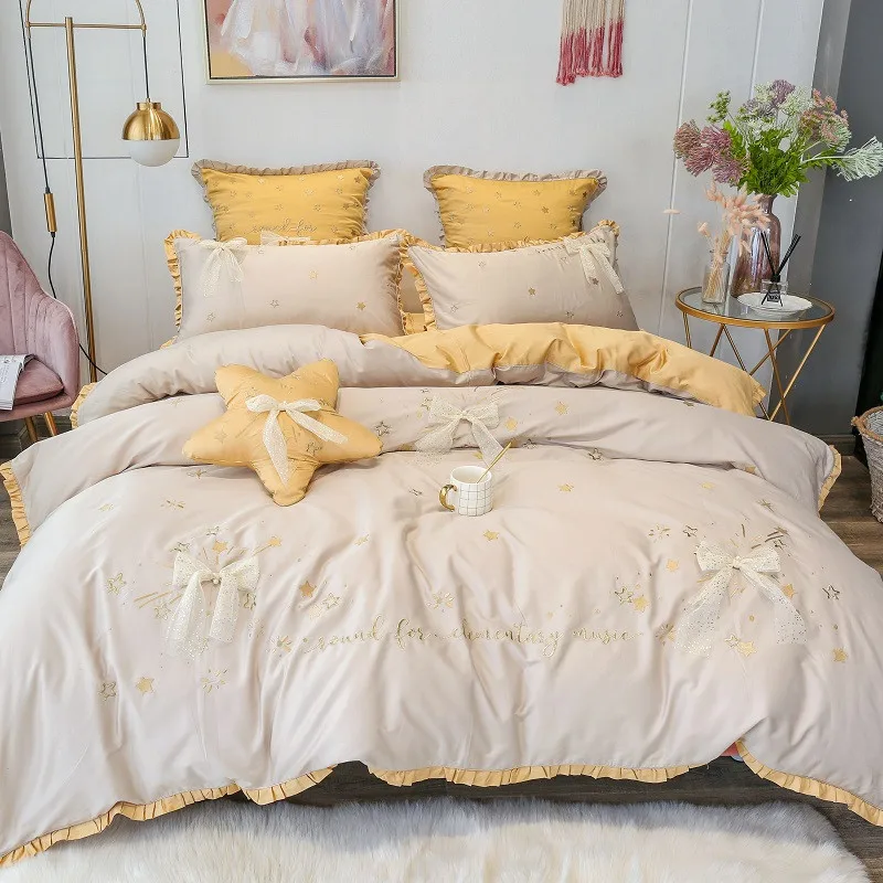 Желтое серое розовое с вышивкой в виде звезд стиле 60-х Египетский хлопок для