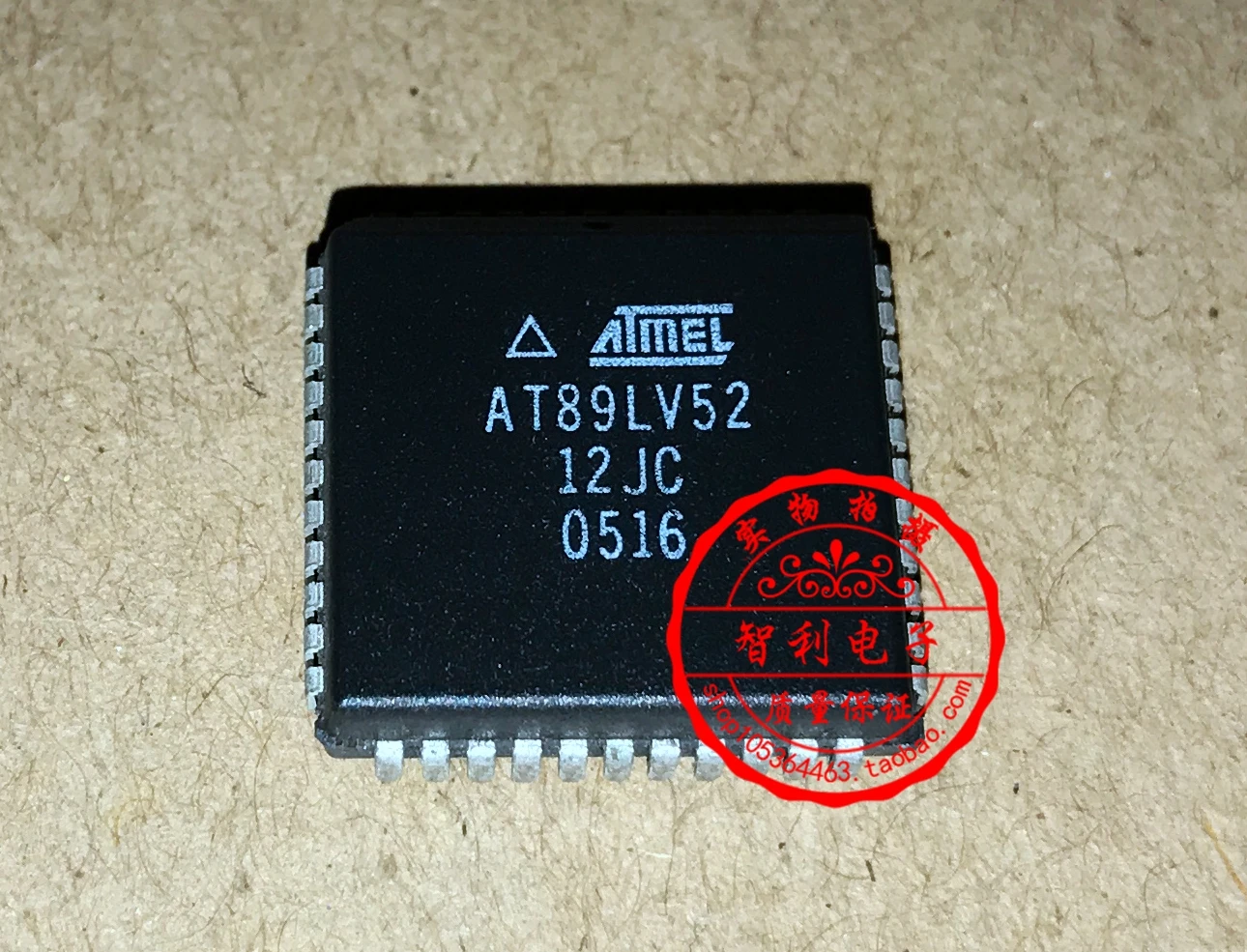 

FreeShipping AT89LV52-12JC AT89LV52 IC chip PLCC