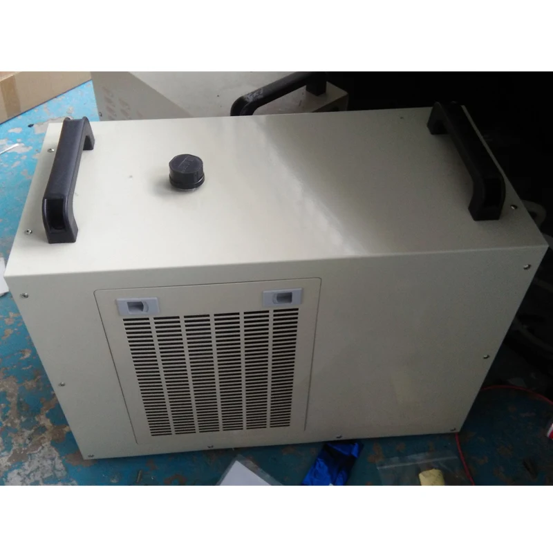 Лазерный охладитель CW5200 1400 Вт промышленный воды 220 В 50 Гц для CO2 Лазерная